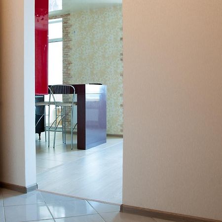 Apartment On Bogatyrskaya 6A Kijów Zewnętrze zdjęcie