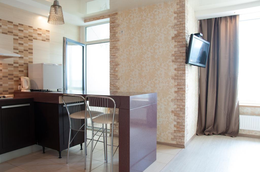 Apartment On Bogatyrskaya 6A Kijów Zewnętrze zdjęcie